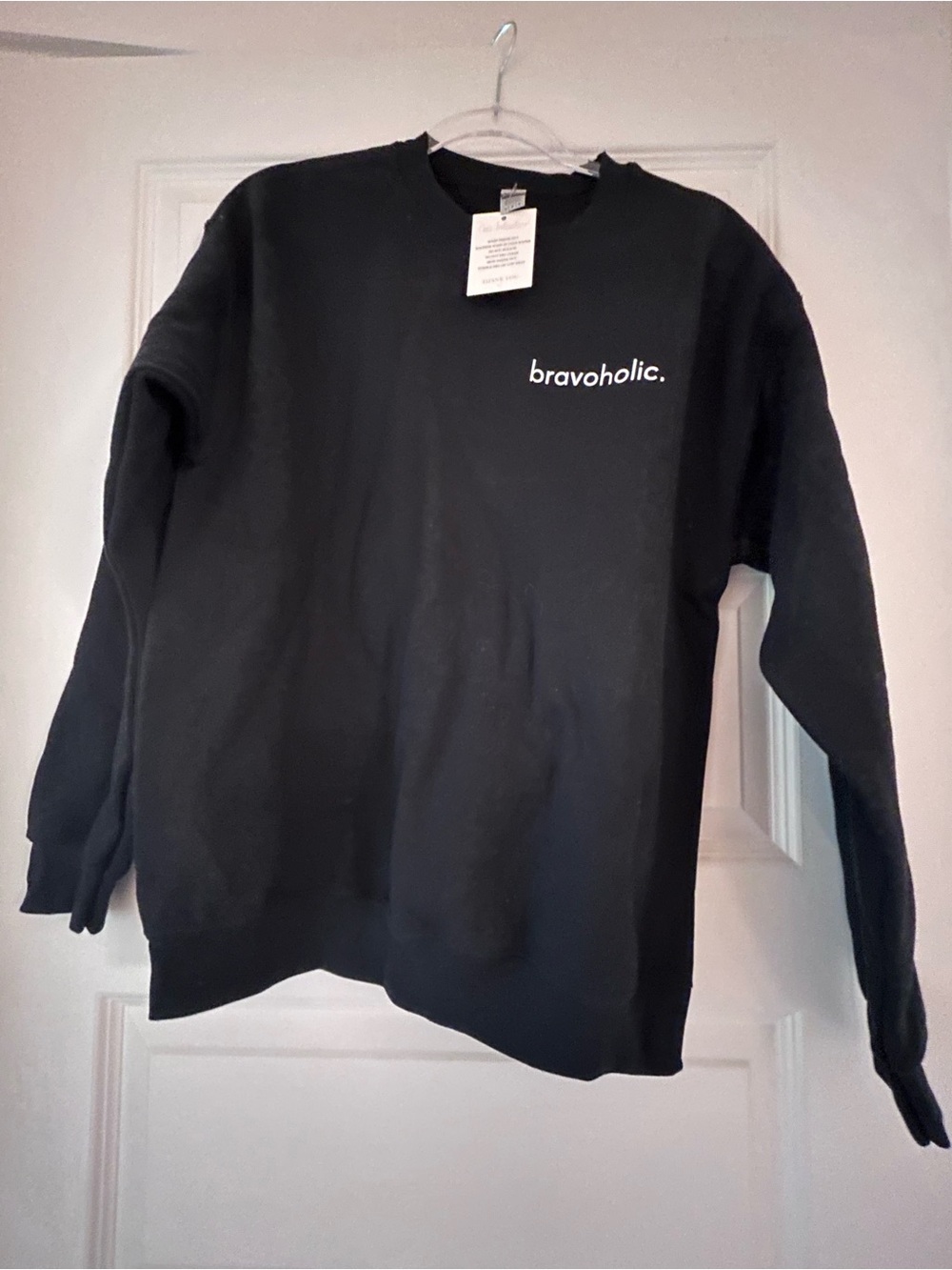 Bravoholic black crewneck M NWT